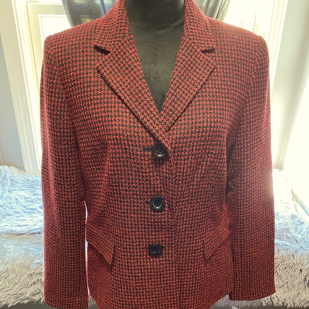 Women’s 2pc Suit